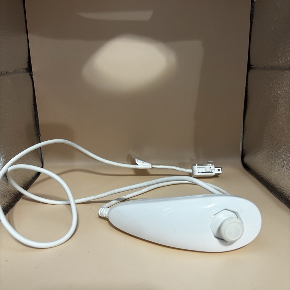 Official Nintendo Wii‎ White Nunchuck Controller  Used Tested - Qwik Ship!